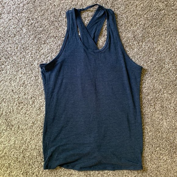 XS Athleta designer athletic top bundle - Picture 6 of 7